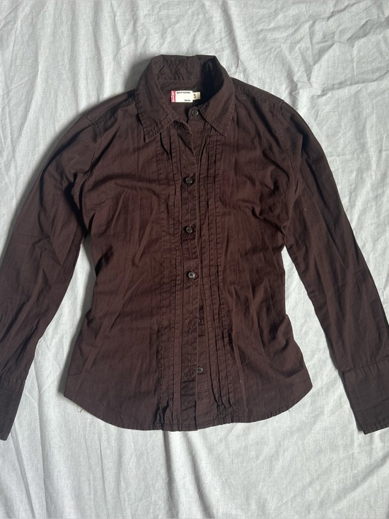 Levi's Tops - vintage Levi’s brown button up blouse